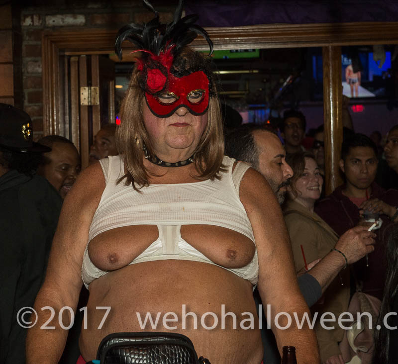 WeHoHalloween2017-372